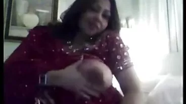 کرسی کے ساتھ فلم سینگ Lana کی رائے