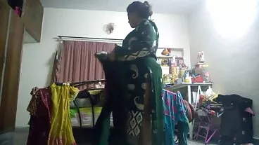 بلی چاٹ کے ساتھ ماسٹر Alison aver Br