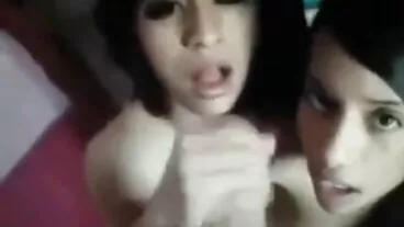 نسلی منظر کے ساتھ حیرت انگیز Gia Derza سے جے