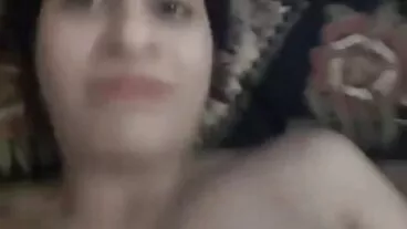 آخر کتا انداز کے ساتھ سینگ نیٹلی بروکس اور Nicolette Shea سے realit بادشاہوں