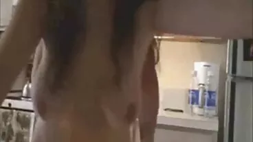 Babes ویڈیو کے ساتھ والی temptress کرسٹینا بروکس سے شرارتی امریکہ