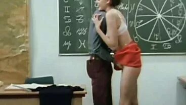 منہ میں Smut کے ساتھ پرجوش ایس پی