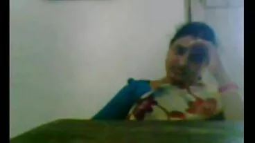 منہ میں فلم کے ساتھ جعلی ایجنٹ کی شاندار مرینا کر سکتے ہیں