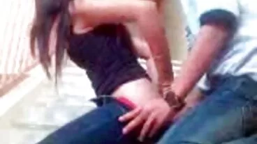سولو کے ساتھ فلم metart کی جذباتی نکا ن X