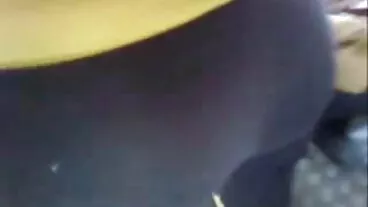 Vibrator کے ساتھ فلم شاندار گڑیا