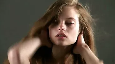 ٹانگیں کندھوں پر ویڈیو کے ساتھ والی temptress اولیویا آسٹن سے Brazzers